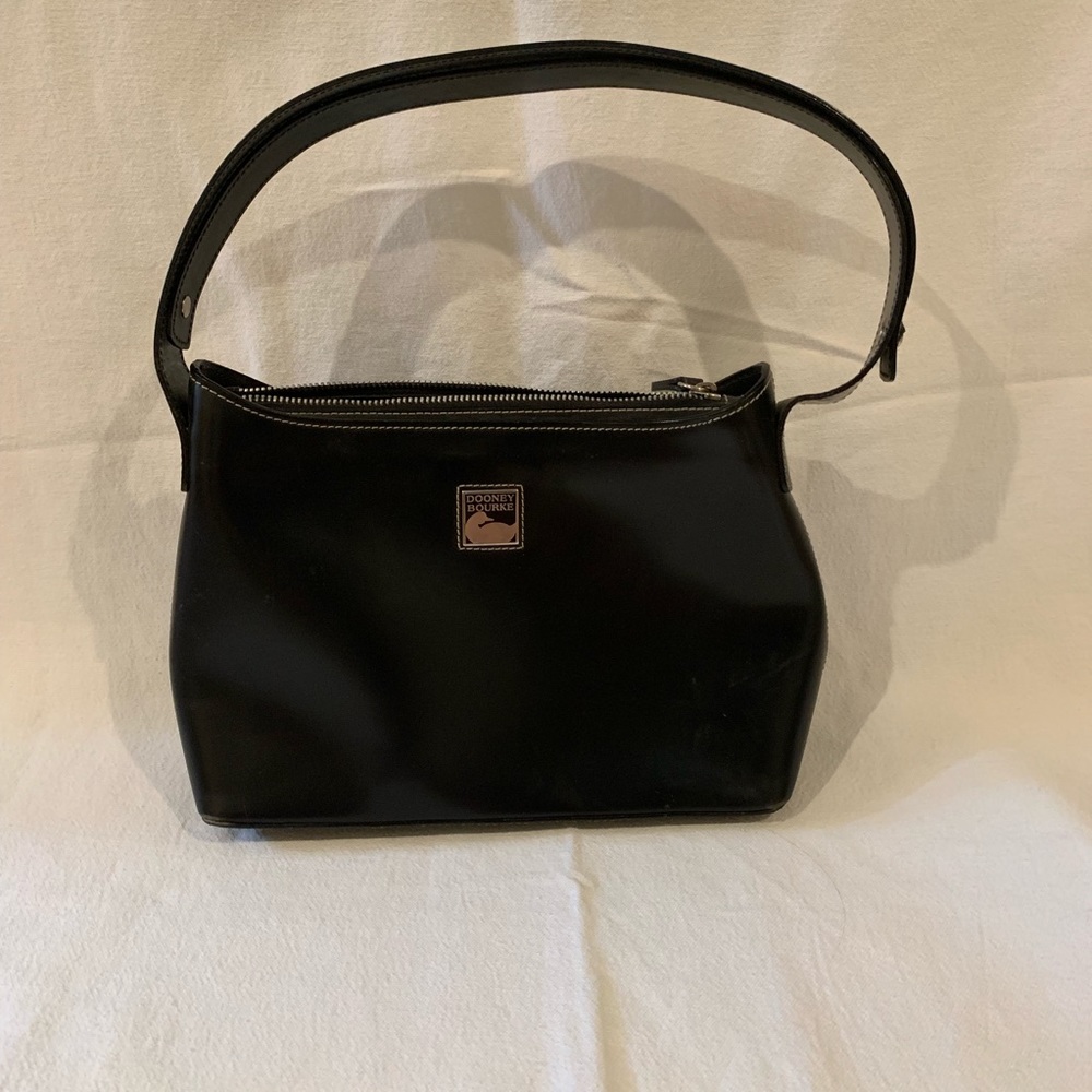 Black Dooney & Bourke handbag
